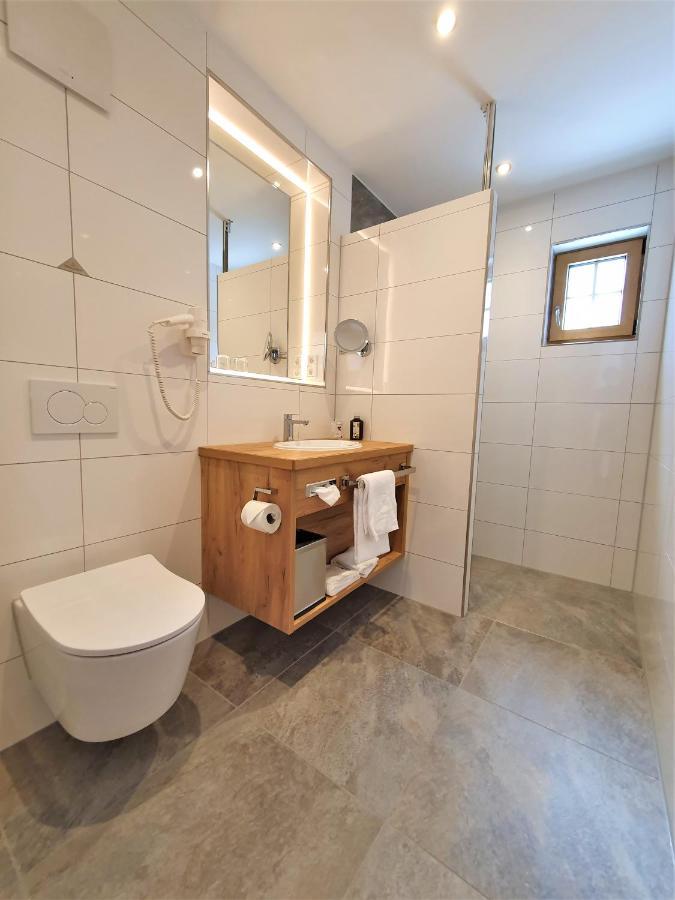 Der Obere Wirt Zum Queri Hotel Андекс Екстериор снимка