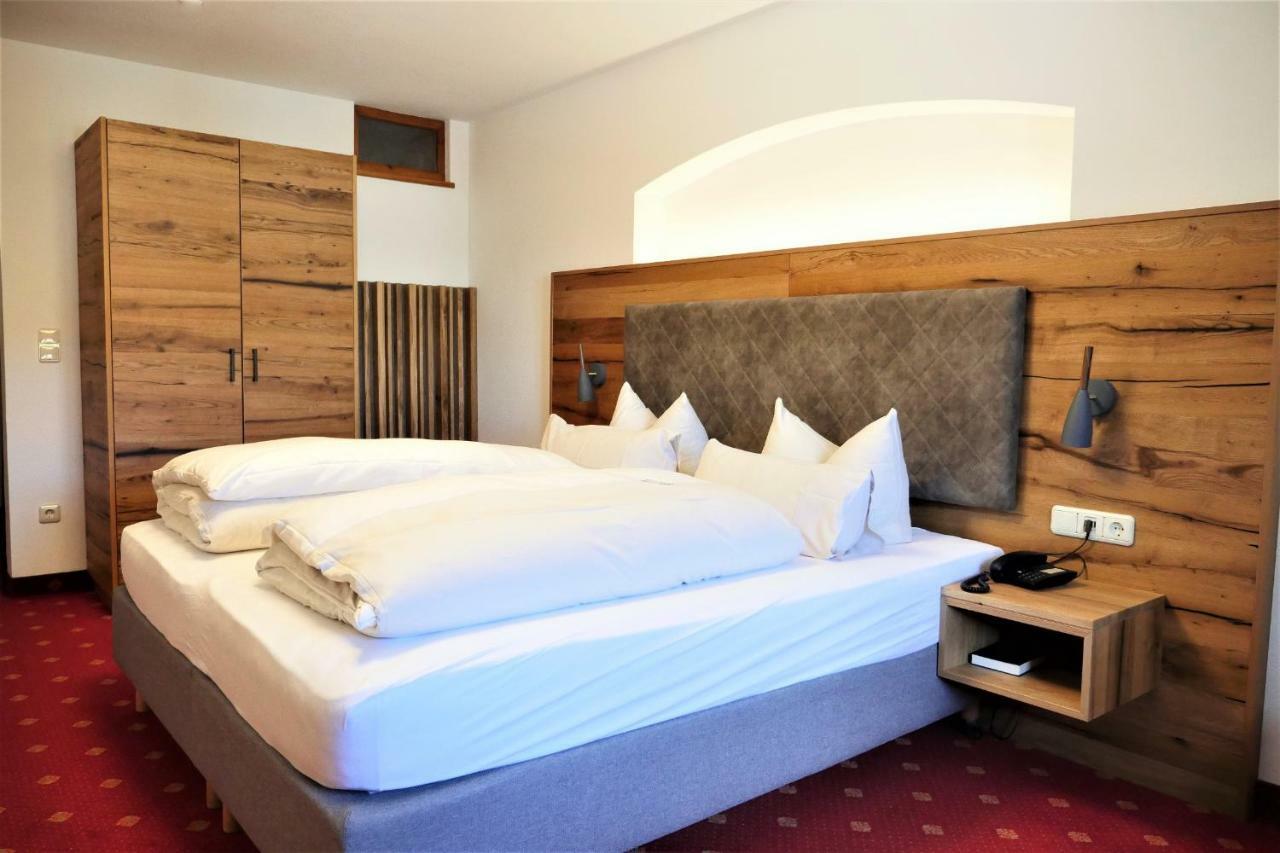 Der Obere Wirt Zum Queri Hotel Андекс Екстериор снимка